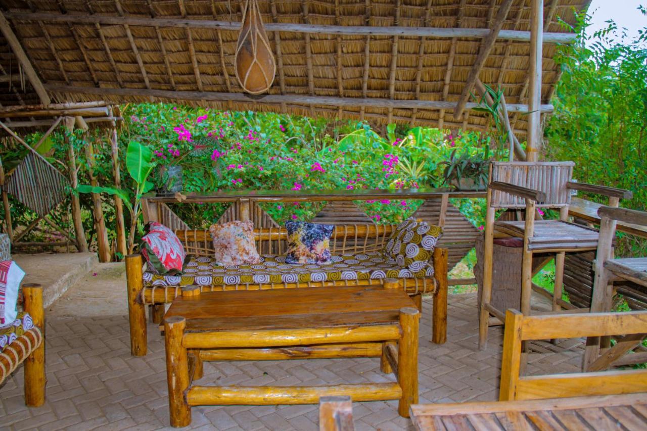 Mikoko Beach & Cottages Bagamoyo Ngoại thất bức ảnh