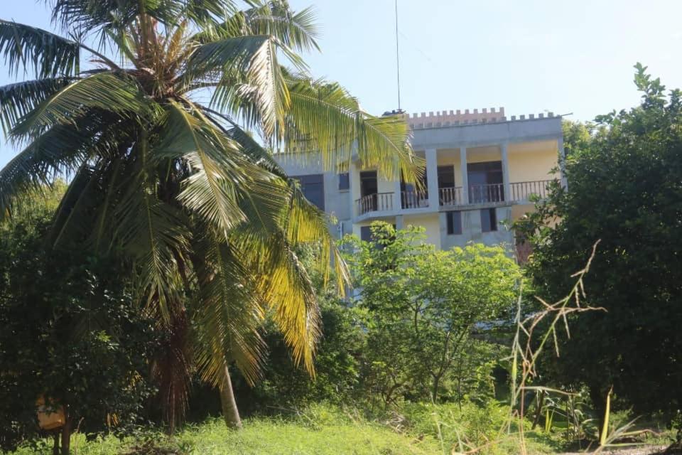 Mikoko Beach & Cottages Bagamoyo Ngoại thất bức ảnh